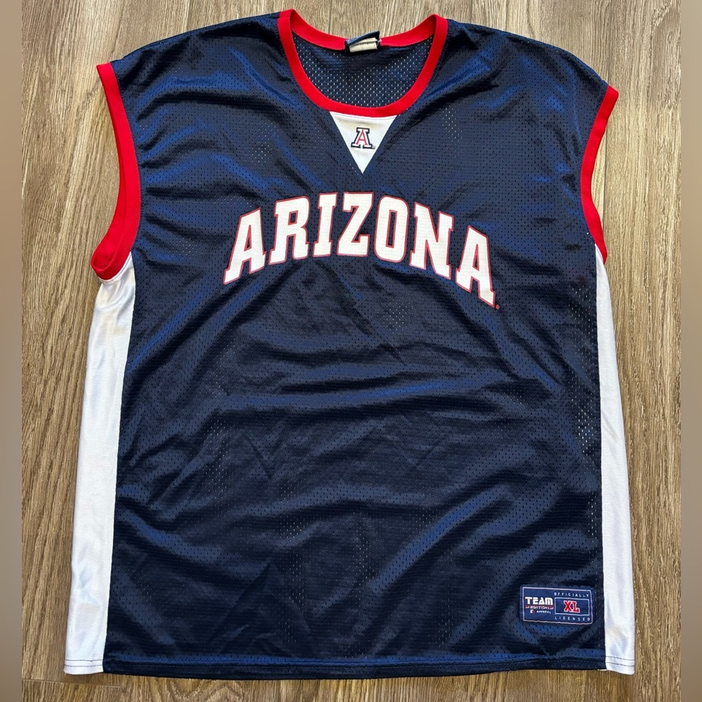 Vintage Champs Sports Arizona Wildcats Basketball Jersey Men’s XL